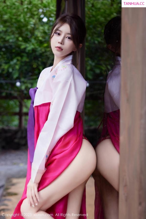 tina_甜仔  [XiuRen]高清写真图 2023.10.18 No.7522 tina_甜仔 济州岛旅拍第15张图片
